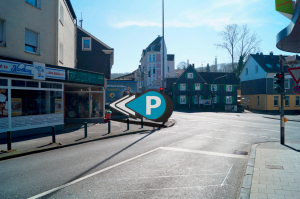 Foto: Ampel Büchelstraße (links Podologische Praxis)